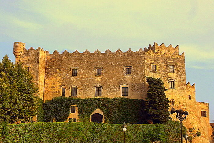 Castell de Montserrat
Altafula